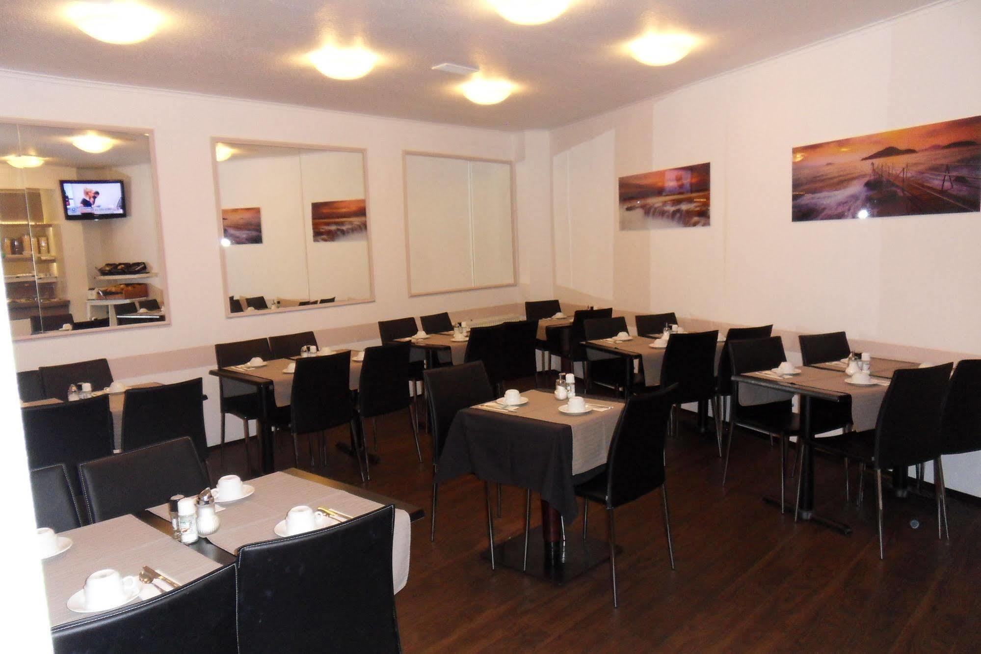 Carlton Francfort-sur-le-Main